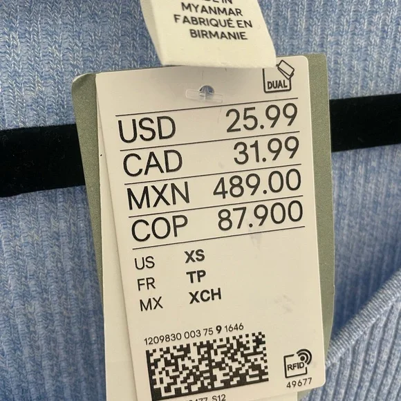 Light Blue Ribbed Knit Top - Picture 4 of 4